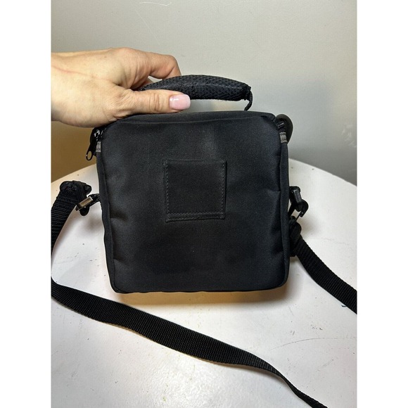 Digital Concepts Camera Case Bag with Strap - 6" x 6" x 3.5" Has Cleaning Kit - Picture 3 of 8